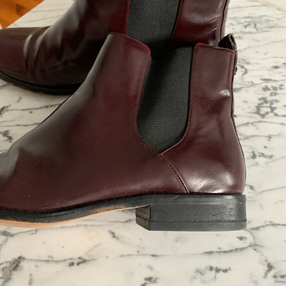 Michael Kors Chelsea Boot 7M - Picture 3 of 12